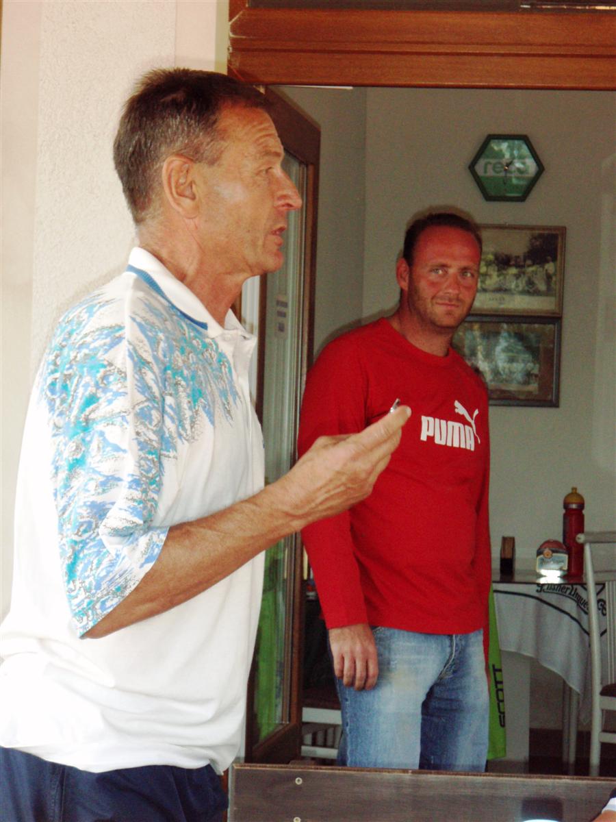 P8180099 (Custom).JPG